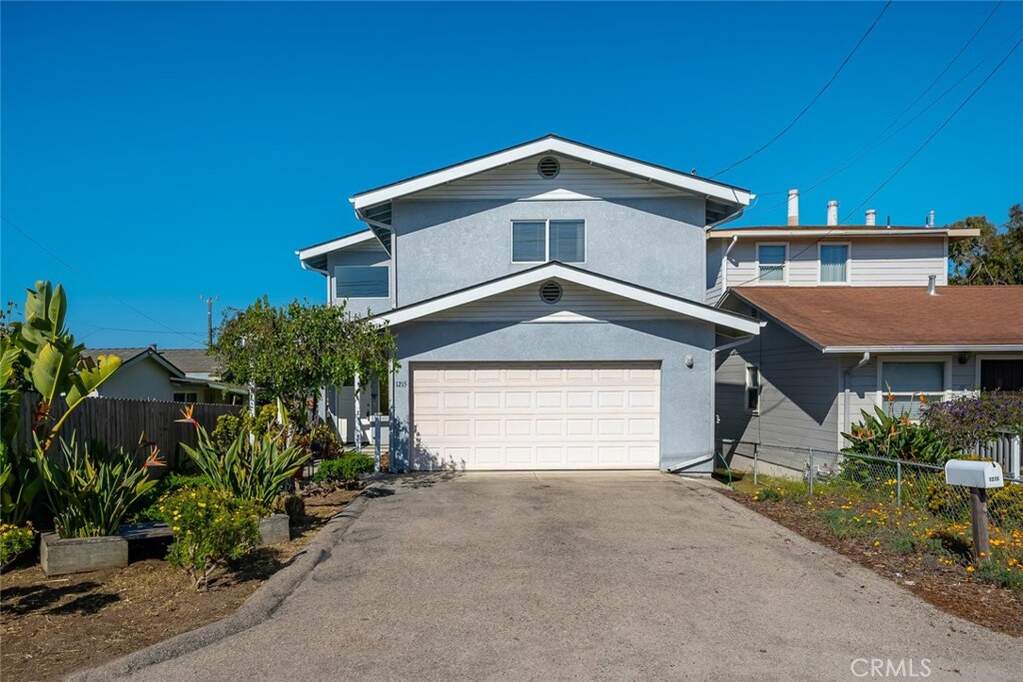 1215 Morro Ave photo