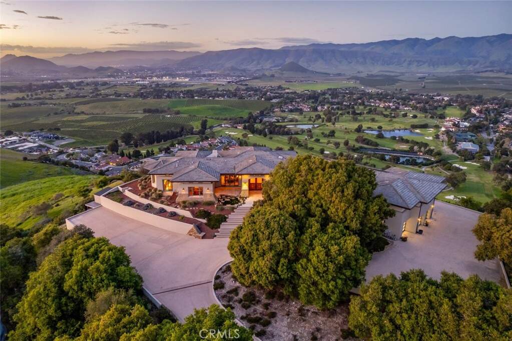 1015 Rimrock Lane, San Luis Obispo, CA 93401