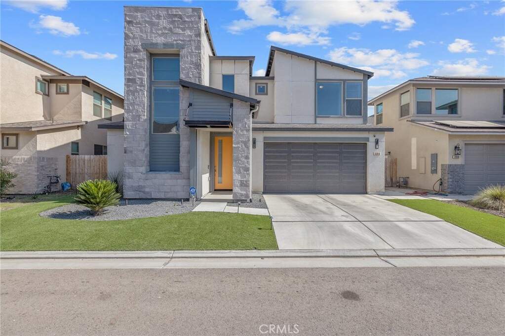 3346 W Good Avenue photo