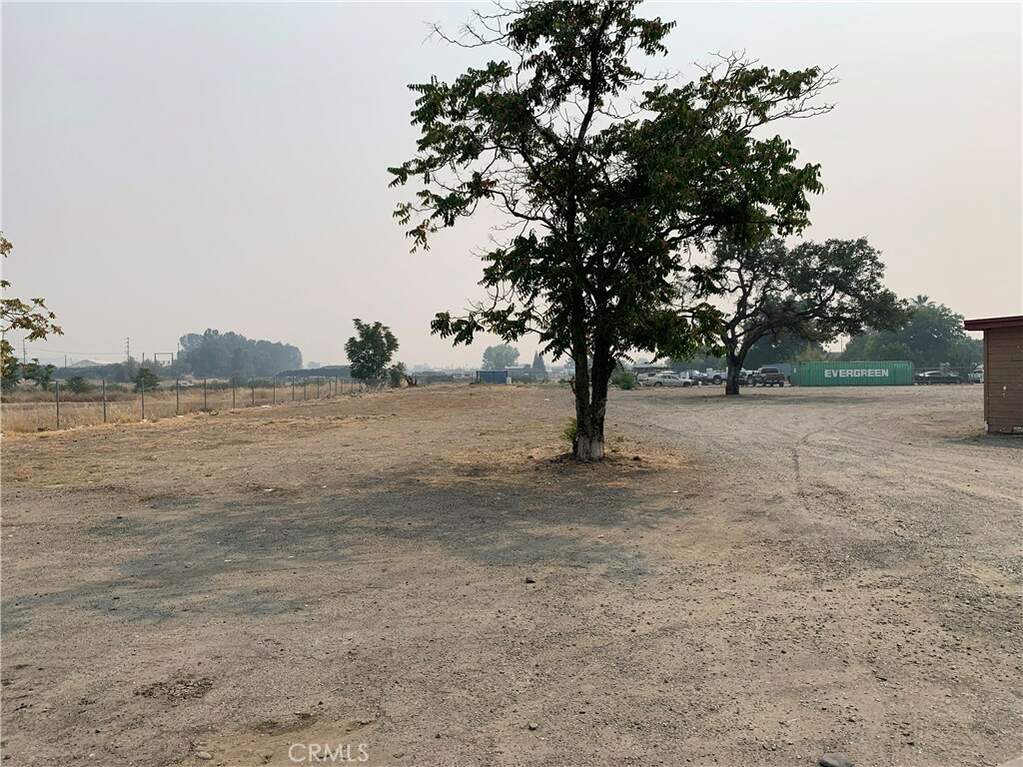 935 Oro Dam photo