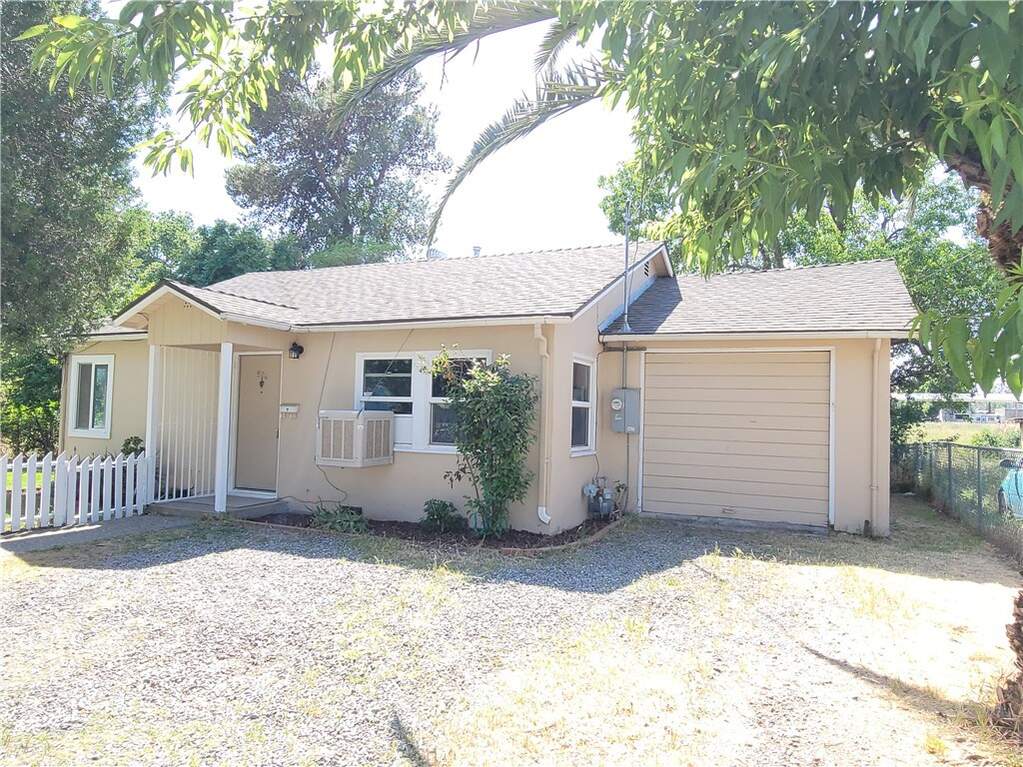 904 Toomes Avenue photo