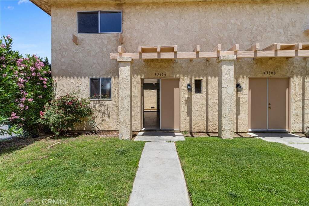 43606 Stanridge Avenue photo