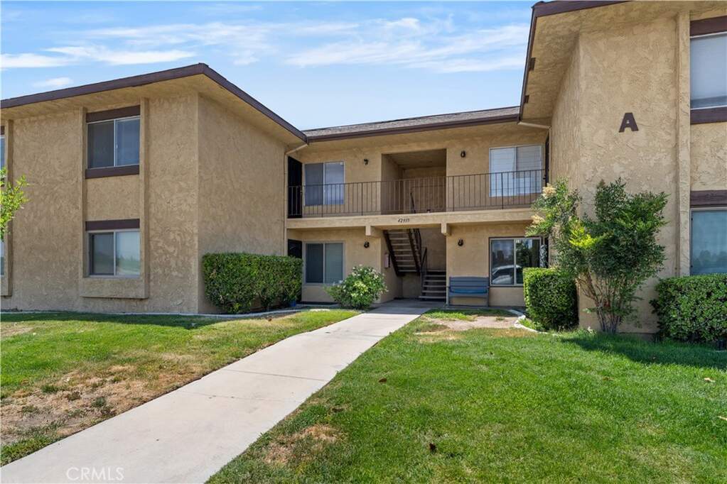 42935 15th Street W #10 photo