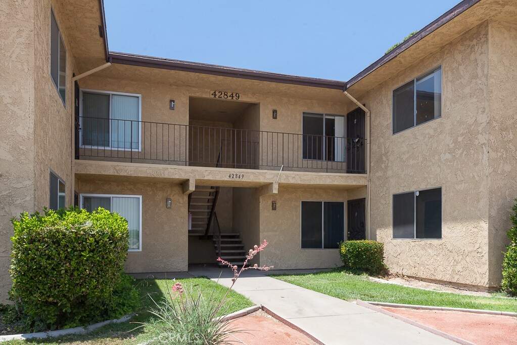 42849 15th Street W #4 photo