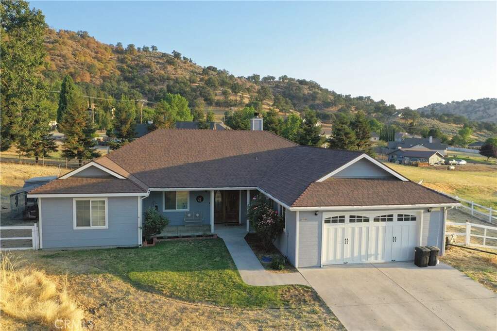 27500 Buckpasser Drive photo