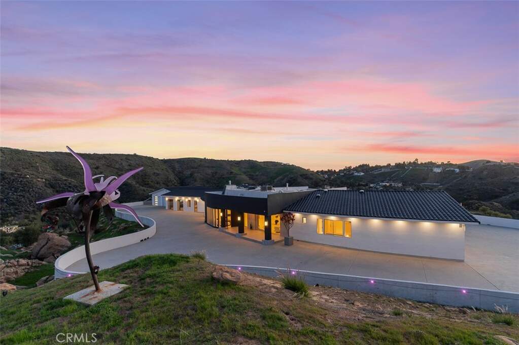 109 Buckskin Road photo