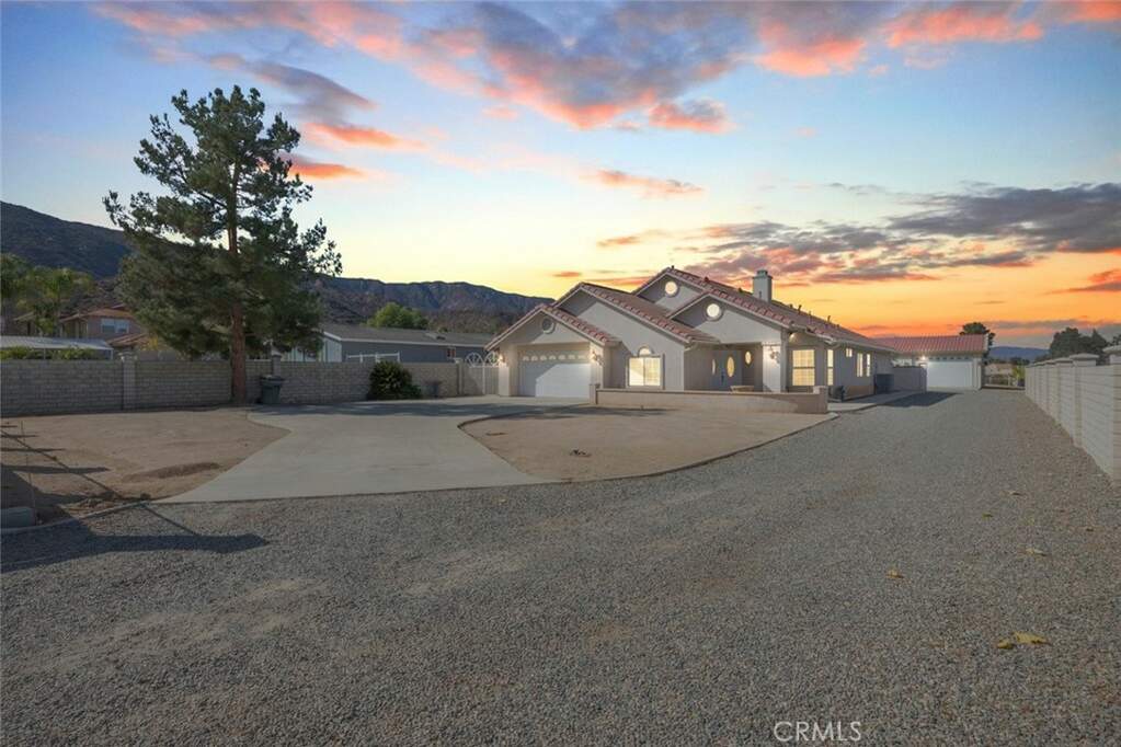 32923 Bryant Street photo
