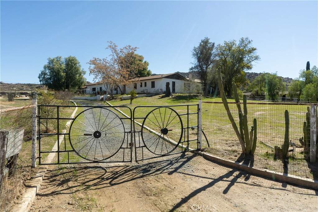 22236 Rosary Avenue photo