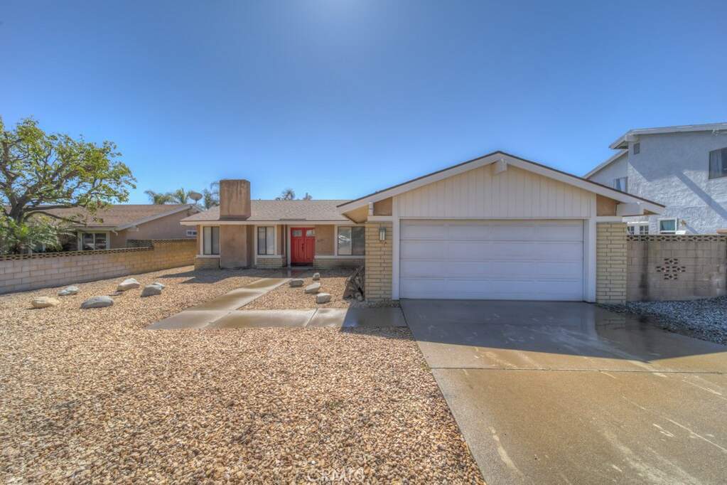 8371 Hawthorne Street photo