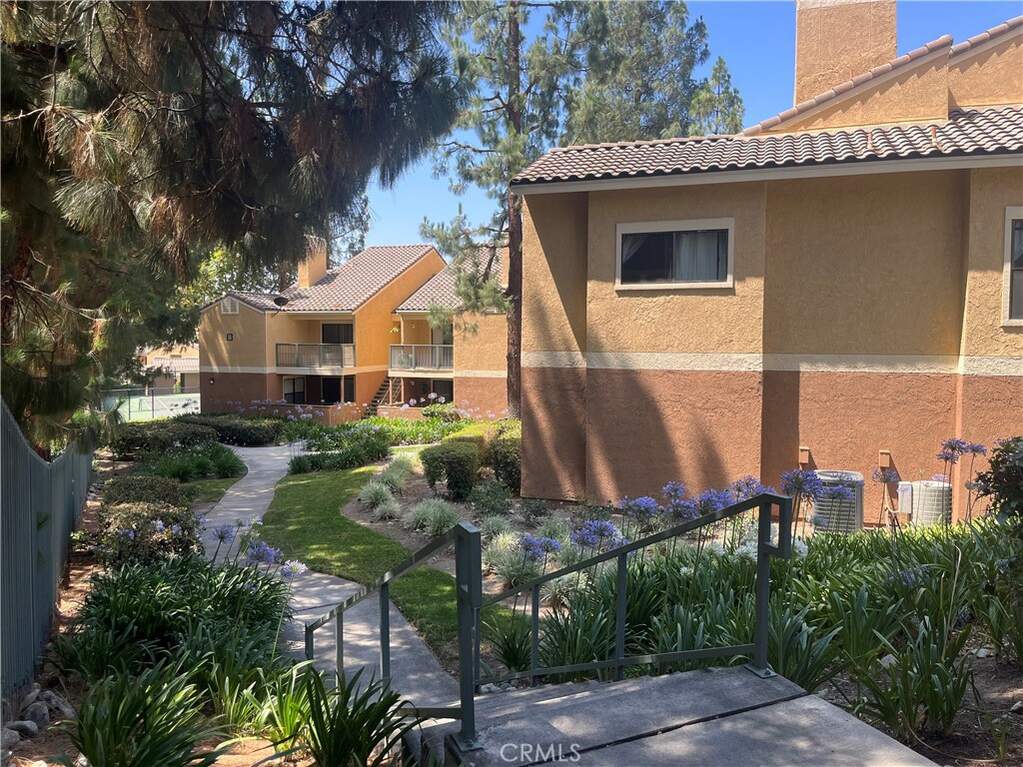 10655 Lemon Avenue photo