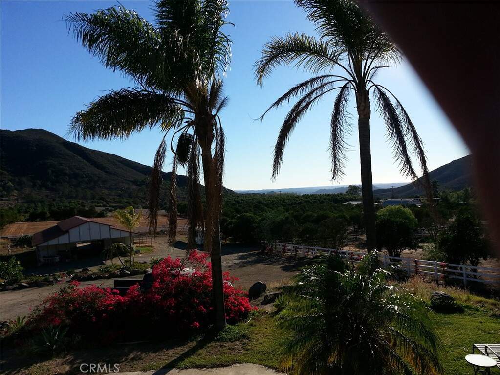 334 Rainbow Crest Road photo