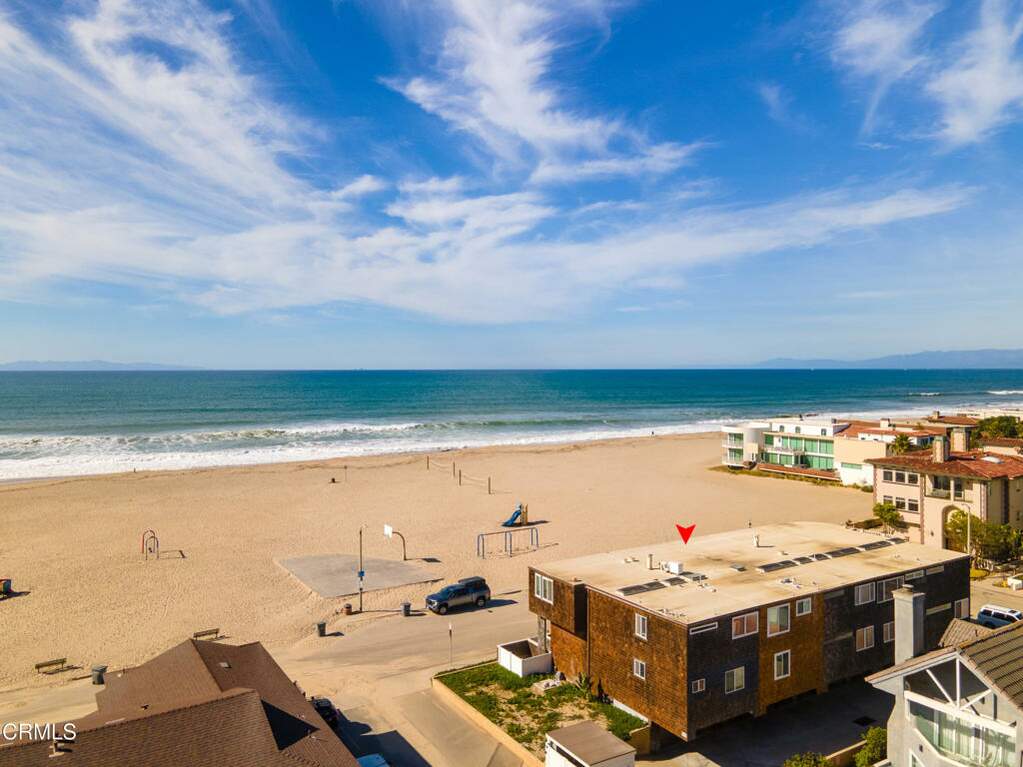 1364 Neptune Square photo