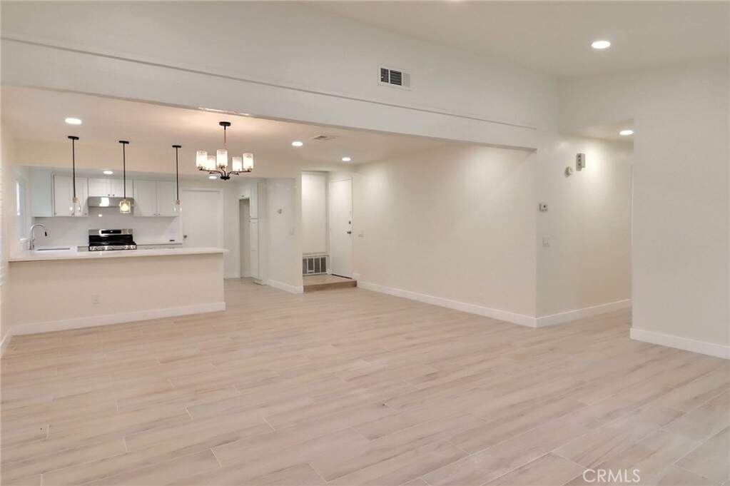 471 Wrangler Way photo