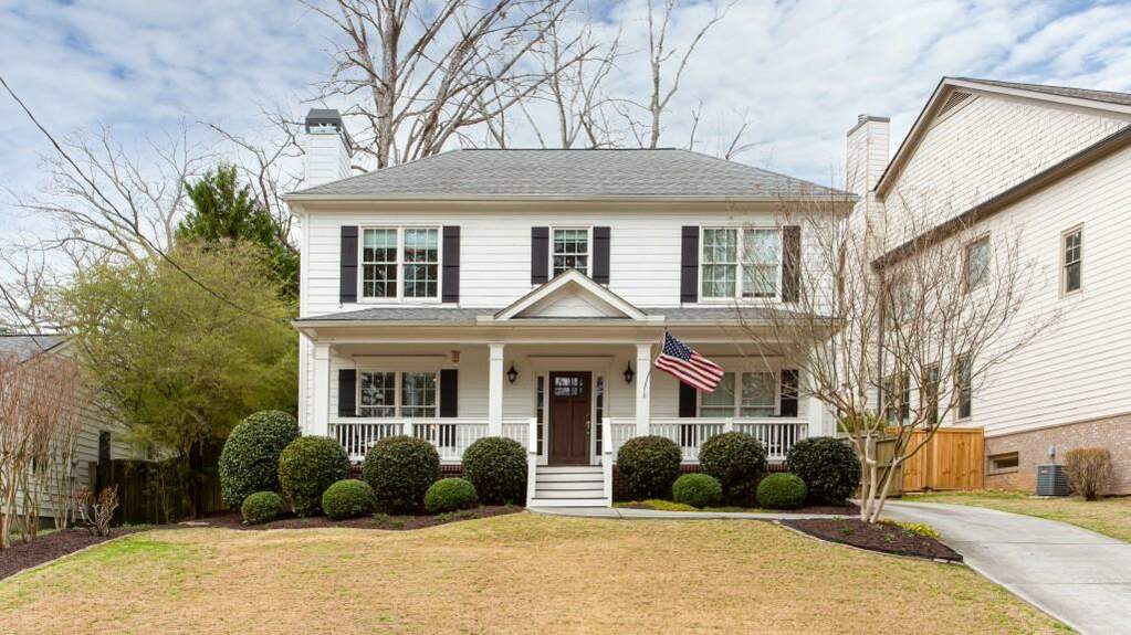 2800 Georgian Drive W, Brookhaven, GA 30341