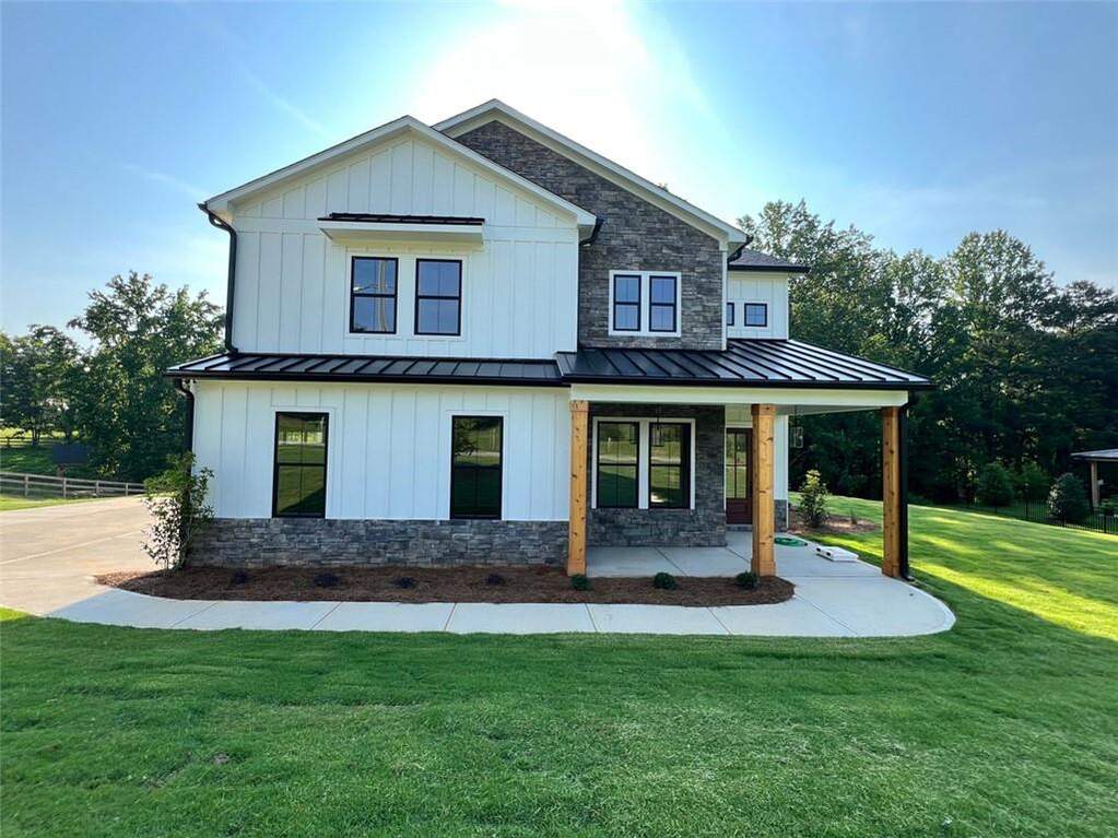 790 Ferguson Place photo