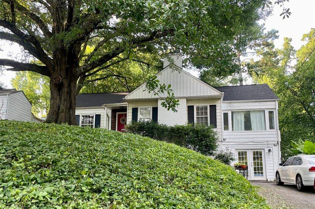 321 Hascall Road Nw photo