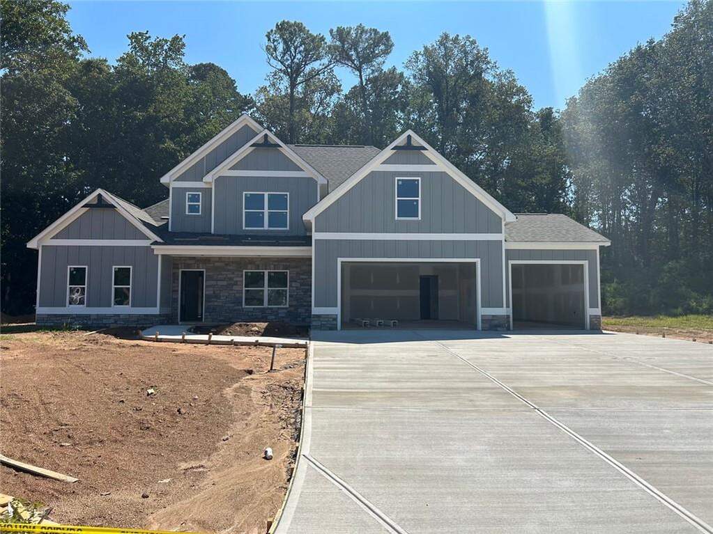 102 Barnwood Pointe Drive photo