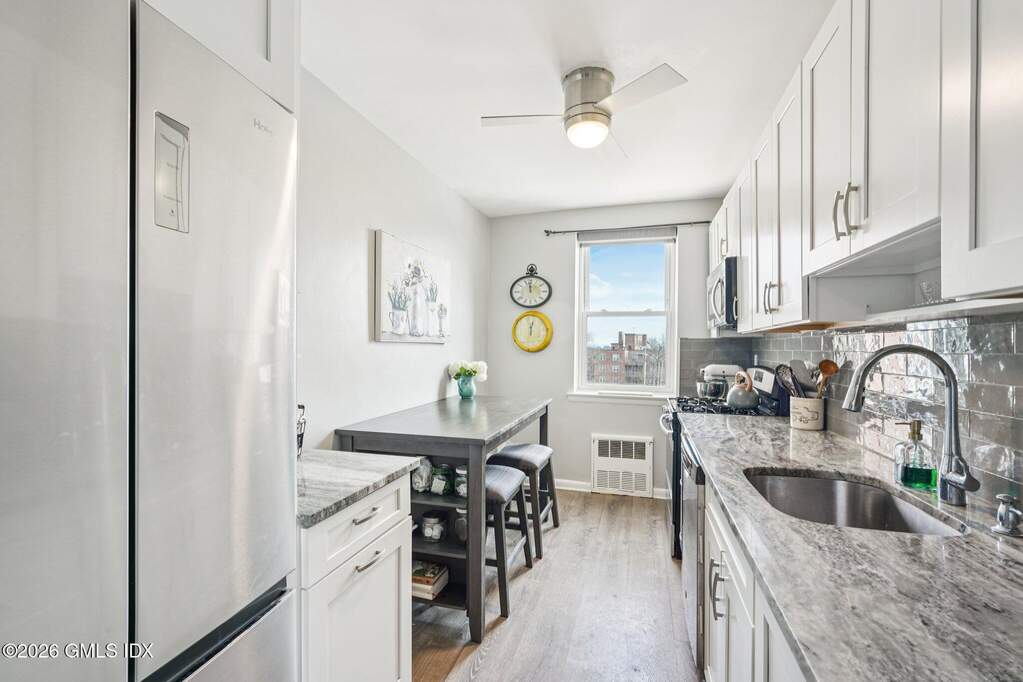 1 Bedroom Apartment/Flat's Image 10