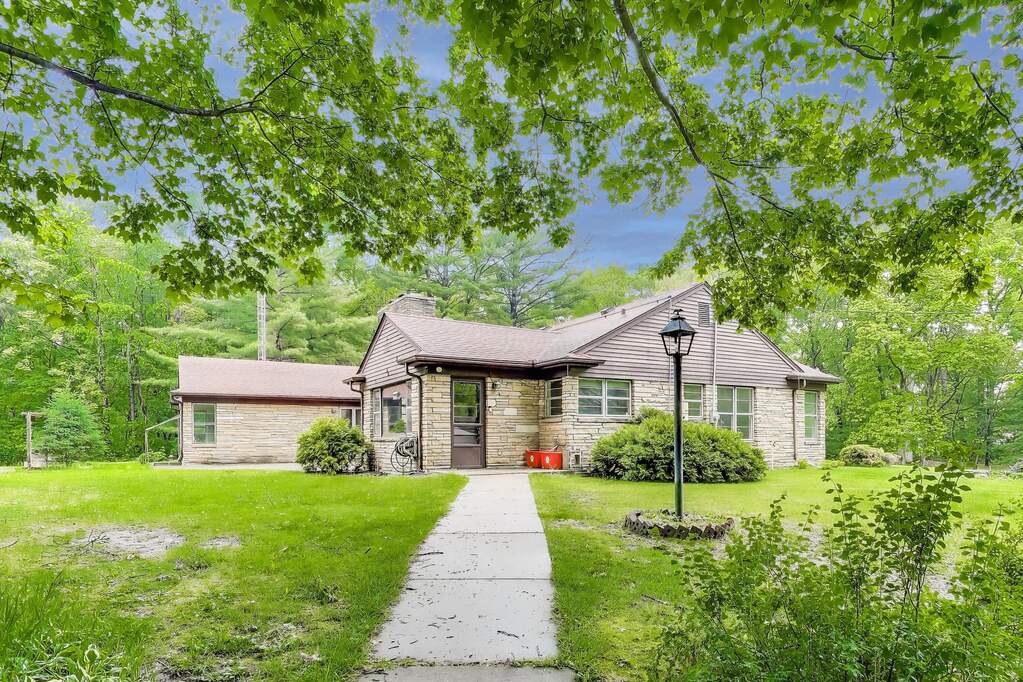 451 Johnson Road, Trail Creek, IN 46360