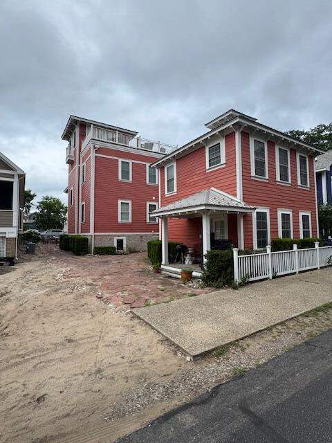 319 Beachwalk Lane, Michigan City, IN 46360