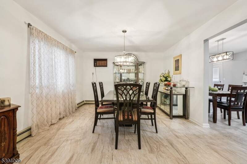 5 Bedroom Single Family Home/House's Image 9
