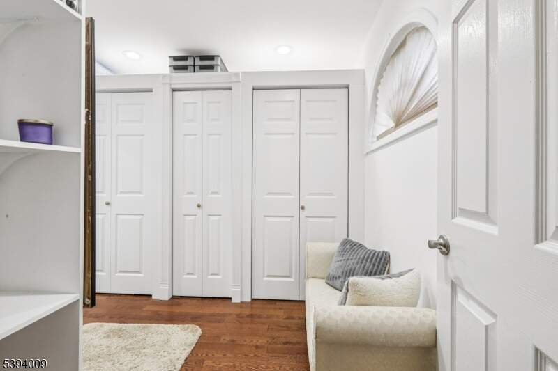 5 Bedroom Single Family Home/House's Image 20
