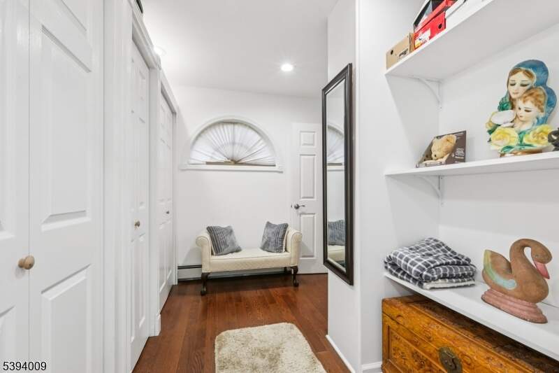 5 Bedroom Single Family Home/House's Image 21