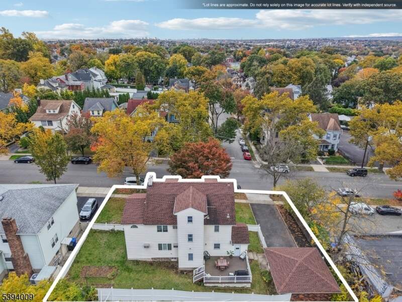 5 Bedroom Single Family Home/House's Image 6