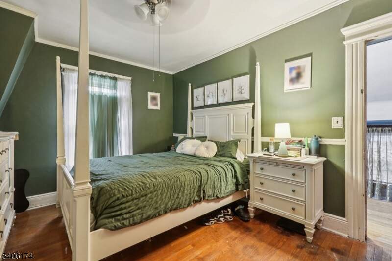 4 Bedroom Single Family Home/House's Image 13