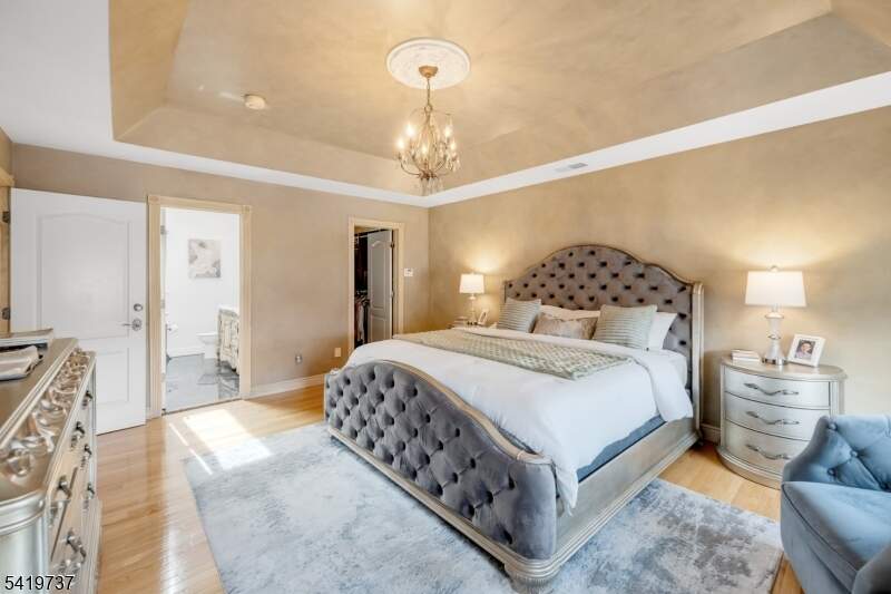 5 Bedroom Single Family Home/House's Image 19