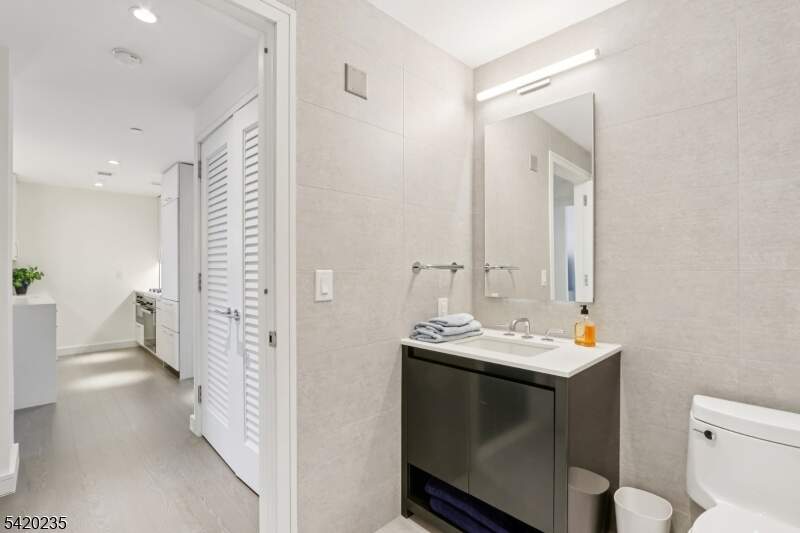 1 Bedroom Apartment/Flat's Image 8