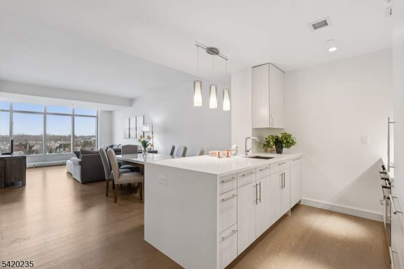 1 Bedroom Apartment/Flat's Image 23