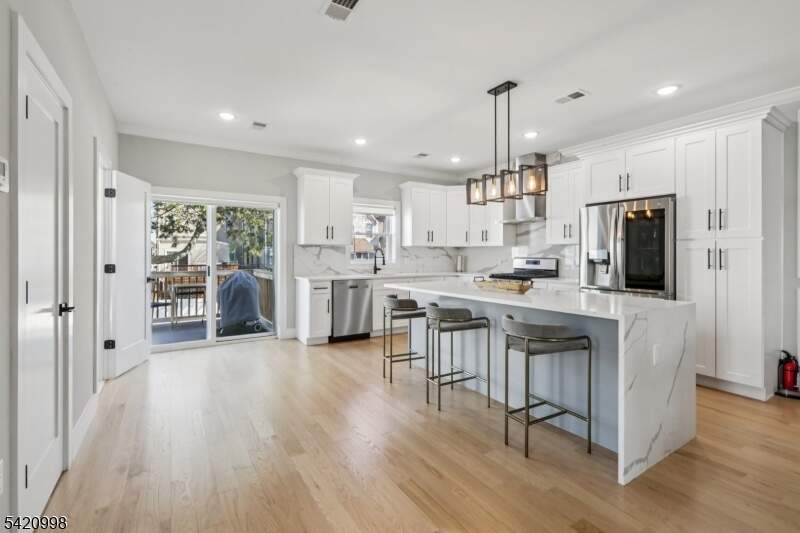 4 Bedroom Apartment/Flat's Image 8