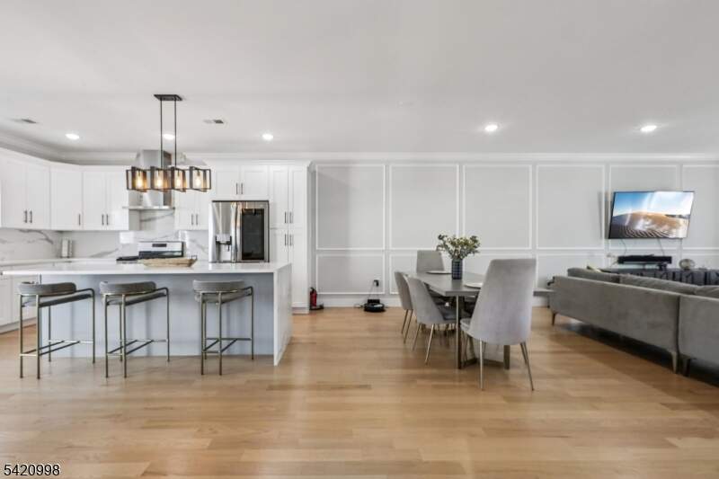 4 Bedroom Apartment/Flat's Image 9