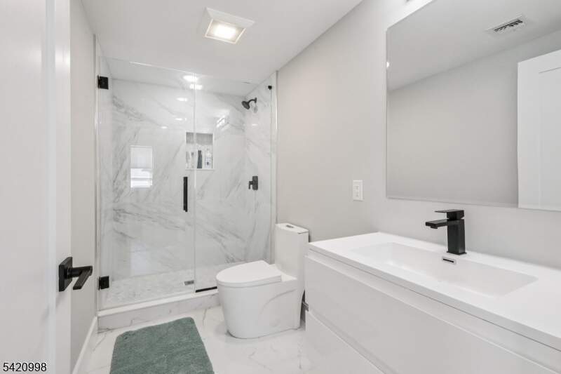 4 Bedroom Apartment/Flat's Image 28