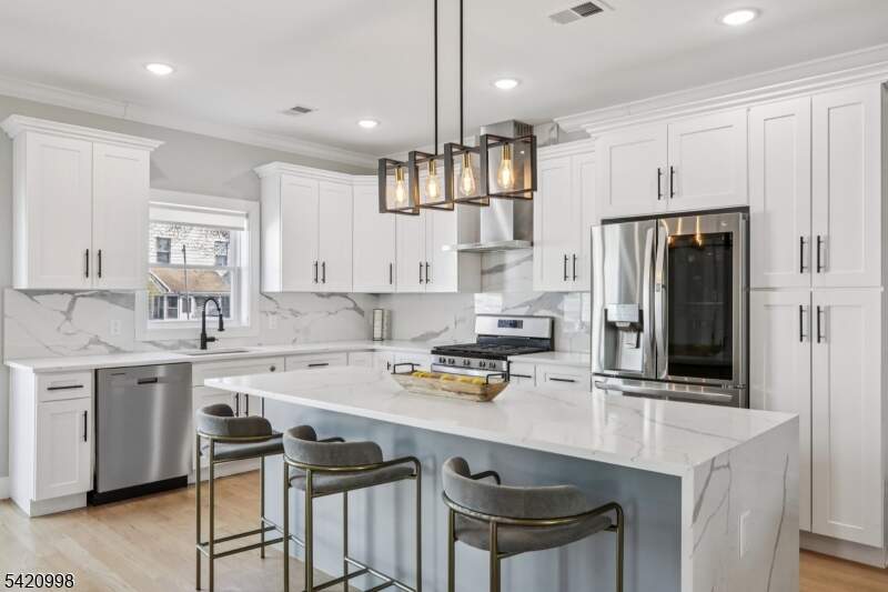 4 Bedroom Apartment/Flat's Image 6
