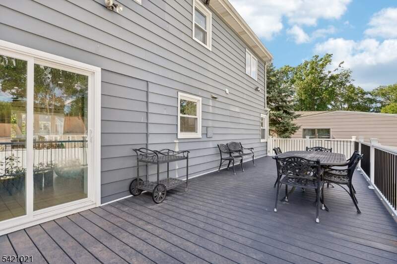 4 Bedroom Single Family Home/House's Image 26
