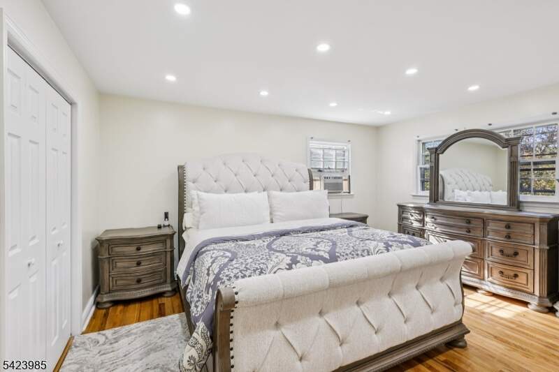 4 Bedroom Single Family Home/House's Image 24