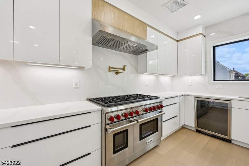 4 Bedroom Single Family Home/House's Image 18