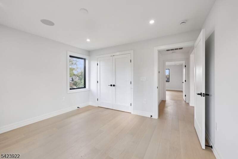 4 Bedroom Single Family Home/House's Image 23