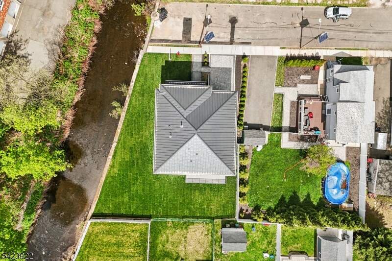 4 Bedroom Single Family Home/House's Image 35