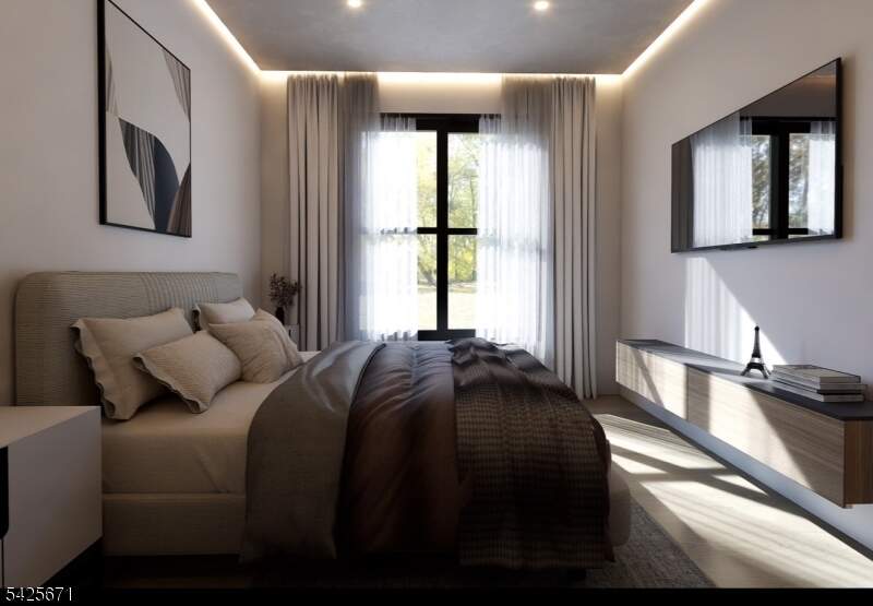 12 Bedroom Multi Unit's Image 6