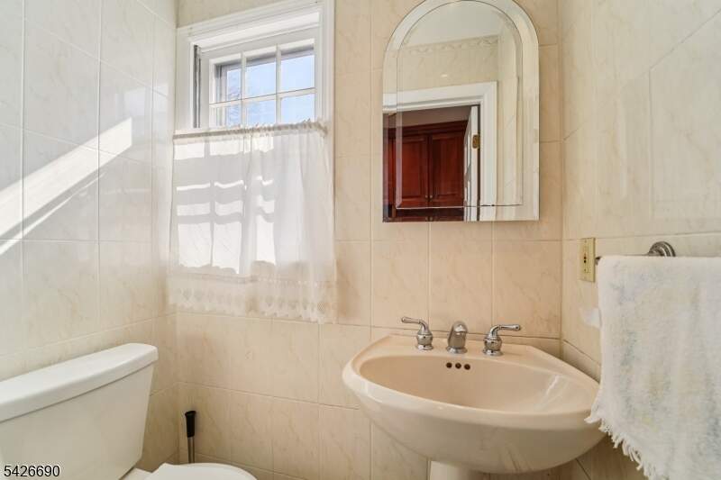 4 Bedroom Single Family Home/House's Image 13