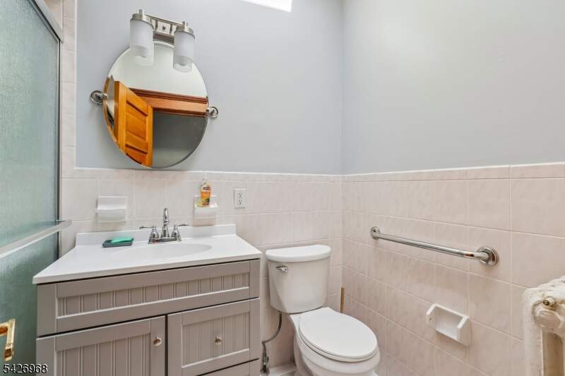 4 Bedroom Single Family Home/House's Image 15