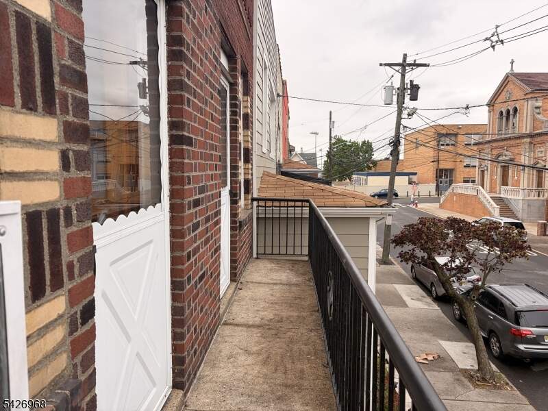 4 Bedroom Single Family Home/House's Image 22