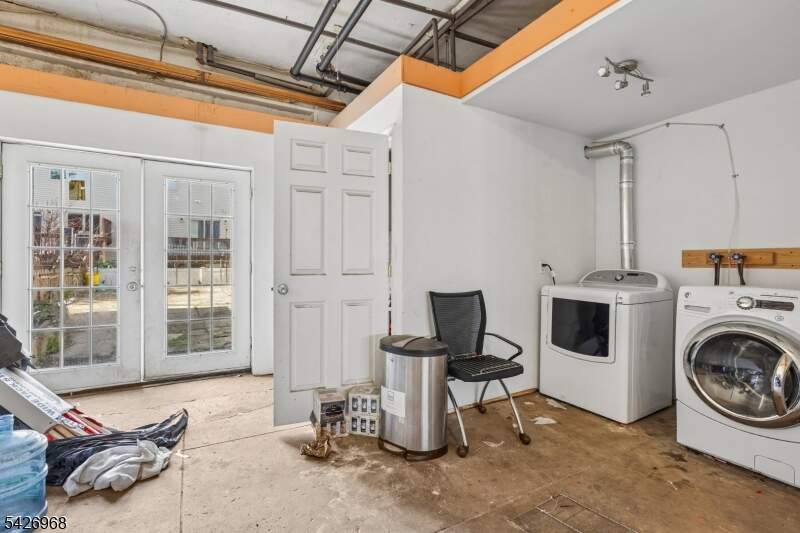 4 Bedroom Single Family Home/House's Image 27