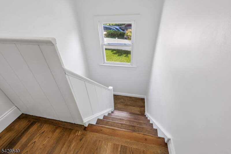 6 Bedroom Multi Unit's Image 27