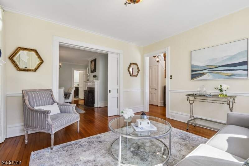 4 Bedroom Single Family Home/House's Image 17