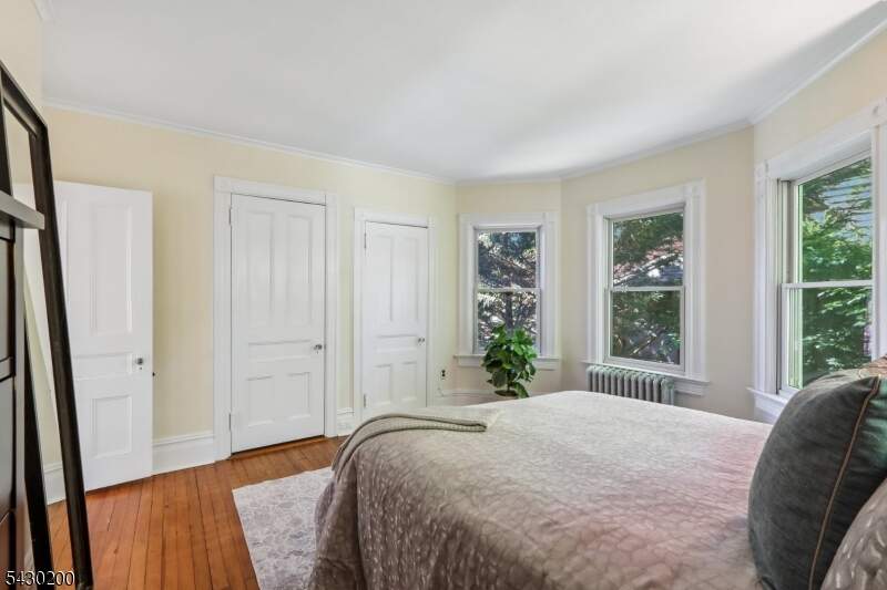 4 Bedroom Single Family Home/House's Image 25