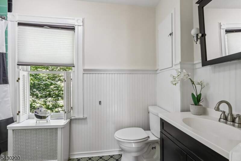 4 Bedroom Single Family Home/House's Image 26